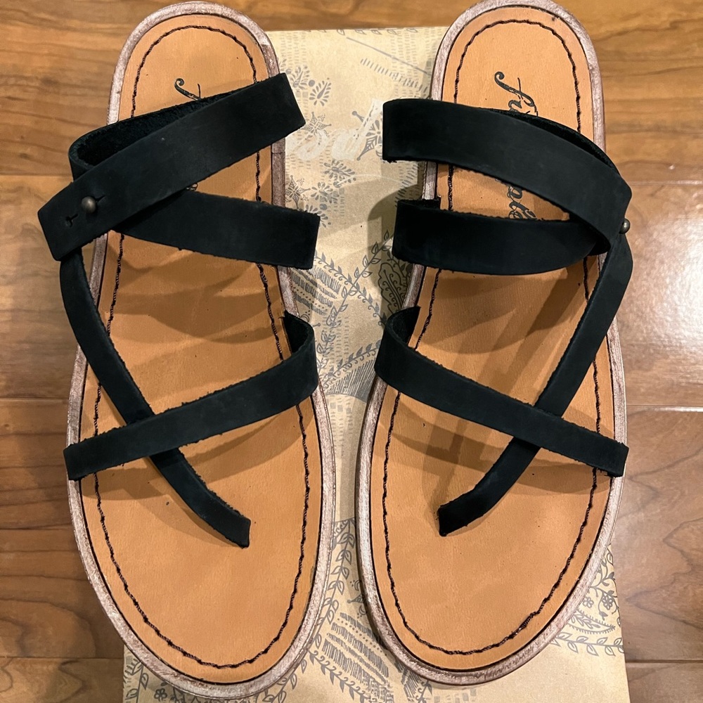 Free People Landings Asymmetric Sandal Black WMN EU 37 / US 7 *Brand New